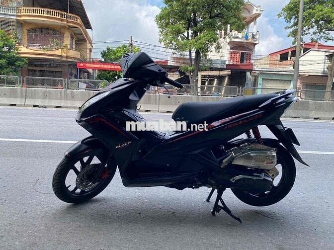 Honda airblade chính chủ đời cao êm đẹp mê ly