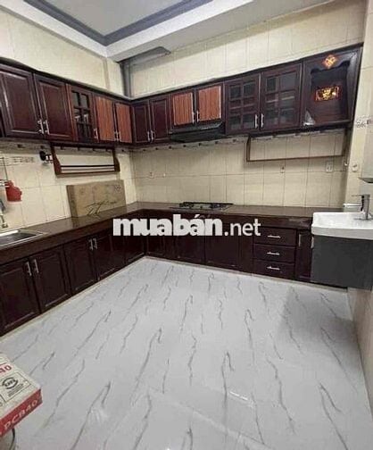 Nhà Mới Đẹp Hẻm Xe Tải Tránh Nhau Đường Lạc Long Quân, 3Lầu 7PN 4WC