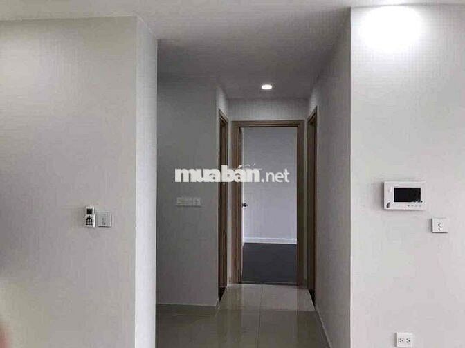 Căn hộ 3 phòng ngủ 2WC. chung cư Orchard Parkview. gần sân bay TSN