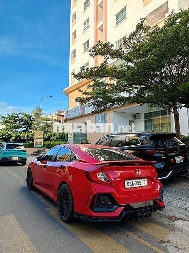 Honda Civic 2017 1.8 E - 132000 km