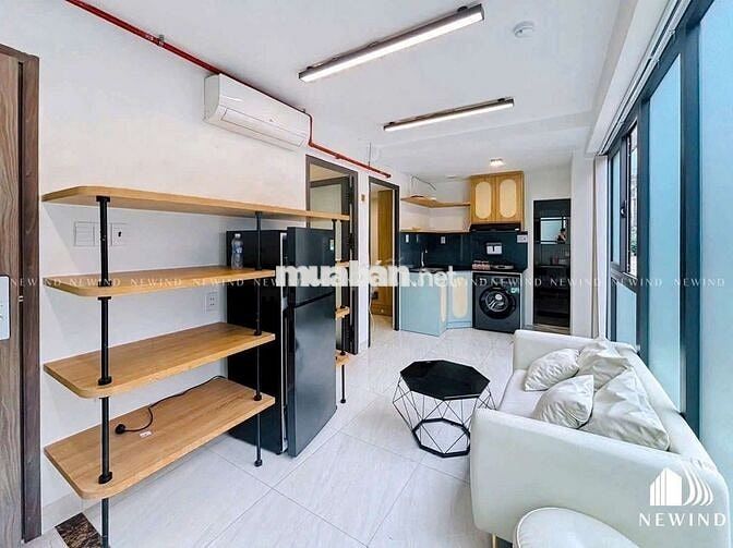 Căn hộ 2 phòng ngủ - Full nội thất - Gần cầu Kênh Tẻ, đại học RMIT