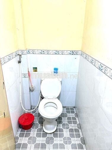 CHO THUÊ NHÀ 5X25 MẶT TIỀN NGUYỄN HỮU CẢNH