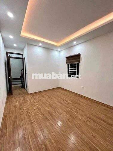 BÁN NHÀ NGUYỄN TRÃI LÔ GÓC THANH XUÂN NGÕ THÔNG KINH DOANH ONLAI DT32m