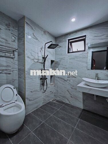 Chính chủ cần bán nhà 5 tầng,40m tại Đa Sỹ,Hà Đông,ngõ to chỉ nhỉnh 7t