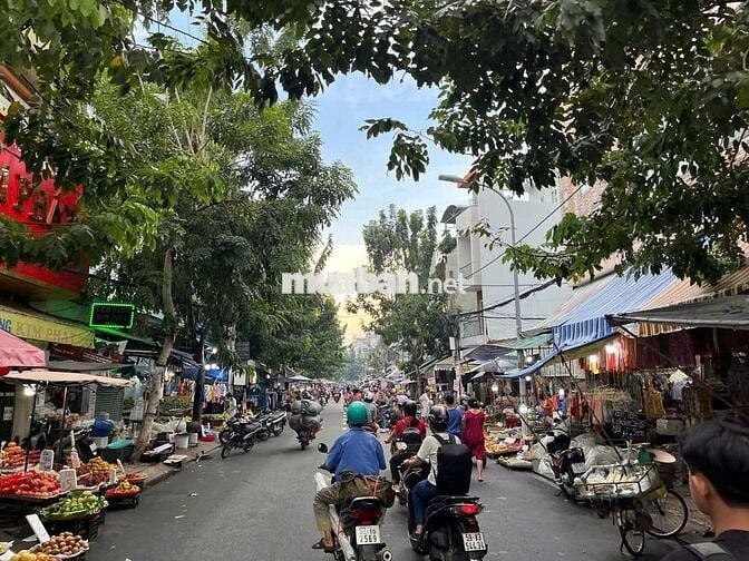Mặt bằng mặt tiền chợ Phạm Văn Bạch (5x18m)-kinh doanh tự do 27 triệu