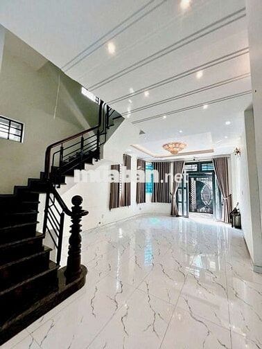 Cho thuê nhà NC 3 mặt tiền Nguyễn Văn Lượng P17 Gò Vấp