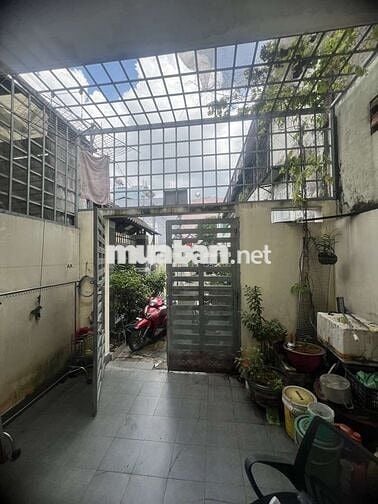 Bình Tân - bán nhà 2 tầng 83m2 đường tỉnh lộ 10 giá 4ty95