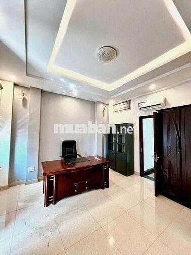 Cho thuê nhà NC 3 mặt tiền Nguyễn Văn Lượng P17 Gò Vấp