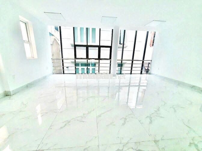 SIÊU PHẨM TOÀ NHÀ ỐP KÍNH 309F Nguyễn Văn Trỗi - 8x18m 4 tầng 720m sàn