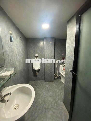 Cho Thuê Nhà Đường Lũy Bán Bích, Tân Phú ( 5x21m - Sân Rộng )