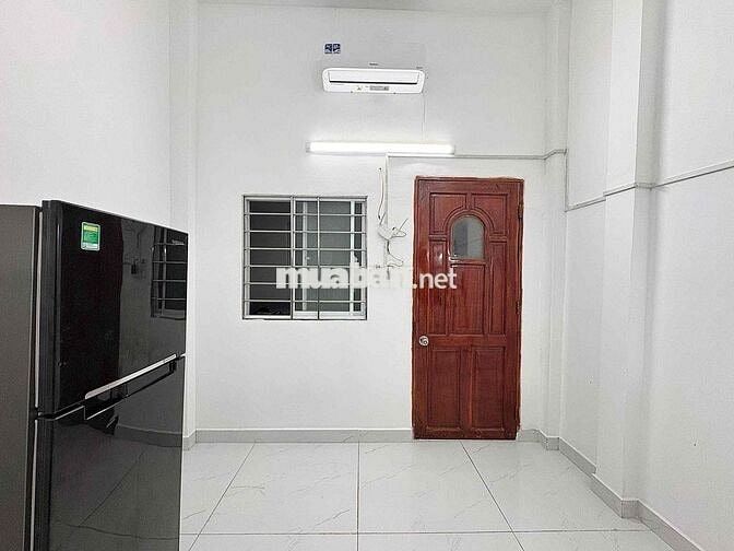 gác cao đứng được gần VLu - gần Cầu Bình Lợi✅ Khu sinh viên ăn