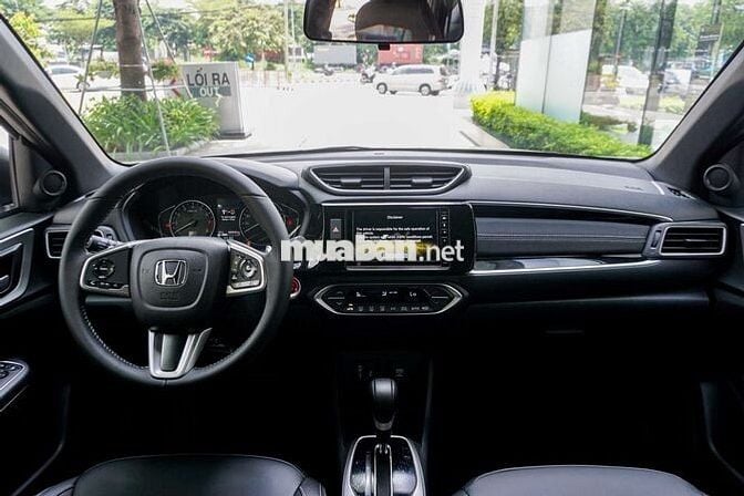 Honda BR-V L mới, hưởng 100%thuế, đưa trước 134tr