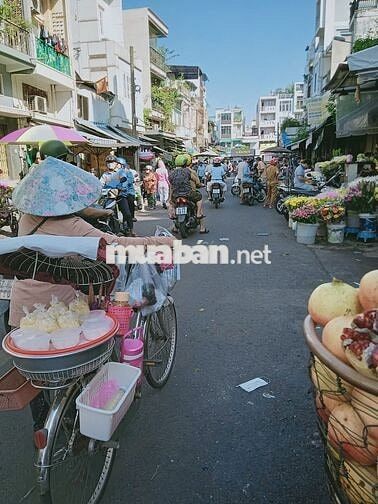 Cho thuê mặt bằng ngay mặt tiên chợ số 378 Nguyễn Duy Dương 4,2x7m