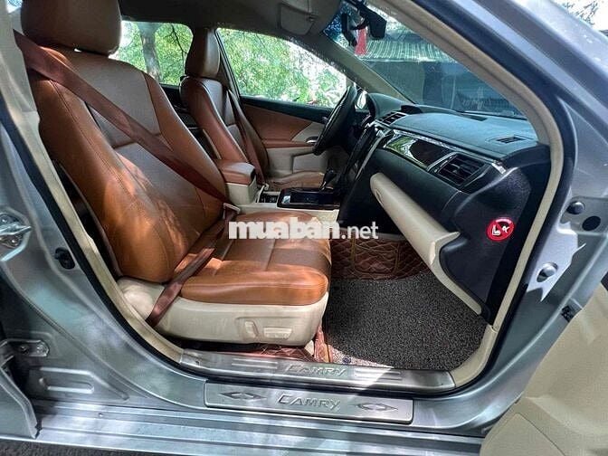 Ban Camry 2015 2.0E xe đẹp không lỗi