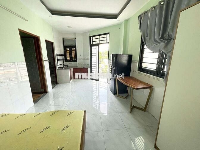 CHDV 35m2 FULL NT BAN CÔNG TO, MỚI TRỐNG. HXH Chiến Lược Bình Tân