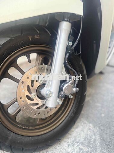 2024 Scoopy trắng ngọc trai nhám9c