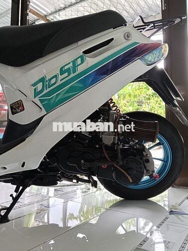 Xe máy Honda Dio 49cc màu trắng