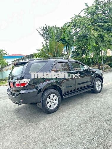 Toyota Fortuner 2010 2.7V - hồ sơ cầm tay
