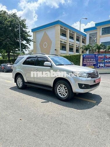 Toyota Fortuner 2013 - AT 4x4.