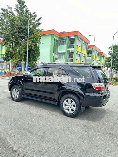 Toyota Fortuner 2010 2.7V - hồ sơ cầm tay