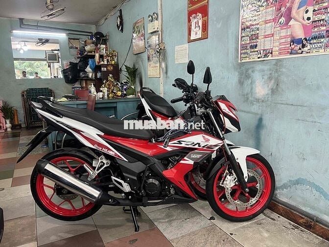 mới về SONIC (trắng đỏ) xe mới tin nhe ac oi