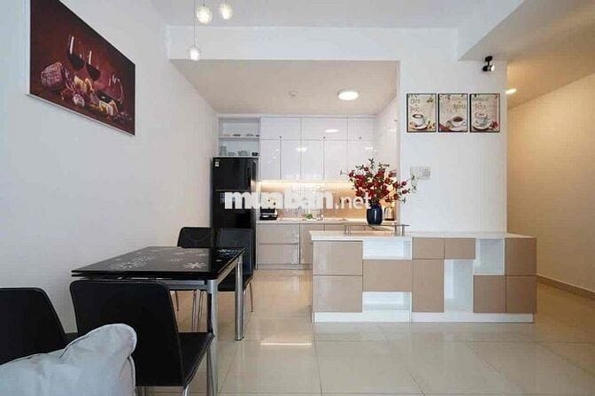 Cho thuê căn hộ 2 phòng ngủ 2WC. chung cư Golden Mansion. p9 Phú Nhuận