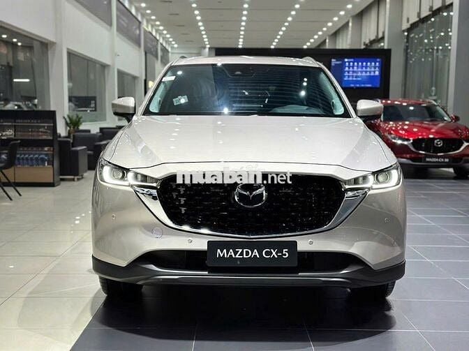 Mazda CX5 Luxury giảm khủng tặng bảo hiểm thân vỏ