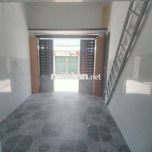 Bán Nhà C4 Ngay tại thị trấn Củ chi. 87m2 giá mini 870 triệu,SHR
