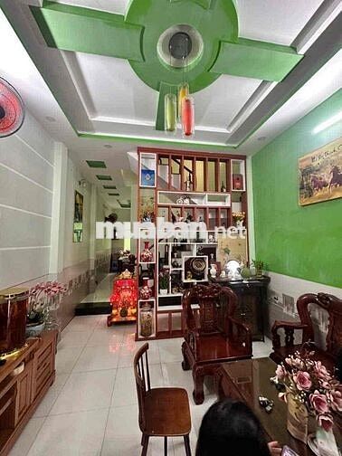 ⚜️ 𝓝𝓗À 𝓑Á𝓝 Liên khu 5-6, 4x17m, 2 lầu, hẻm 5m thông