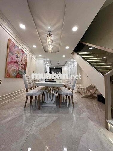 Bán gấp nhà đẹp khu Tên Lửa định cư Mỹ tặng hết nội thất xịn xò