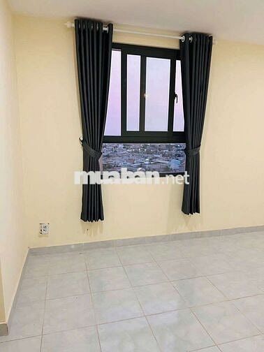 Cho thuê căn hộ có 2 ban công và 2 phòng ngủ 2 WC. 
68 Hương lộ 80
