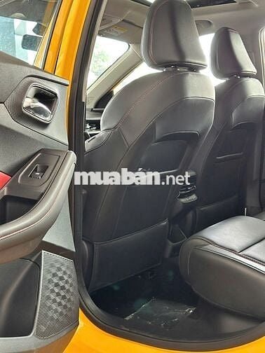 MG5 Vin 2024 - Còn sót lại vài slot màu Vàng