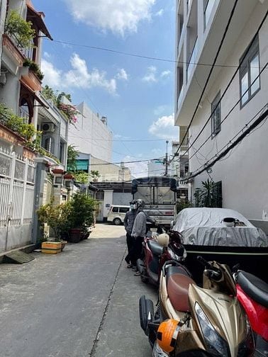 Nhà Ngon LG 8M Thông Vườn Lài 4.2 x 18 - 4 Tầng chỉ 