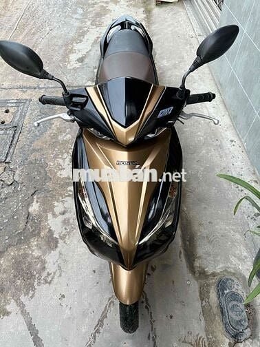 Ab 2014 xe đẹp máy zin êm đúng chủ chỉ 13tr8