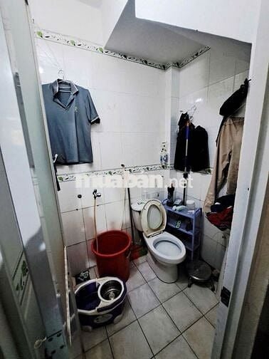 Mặt tiền đường Liên Khu 2-10 diện tích đất 49m2 đúc thật 1 lầu 2pn