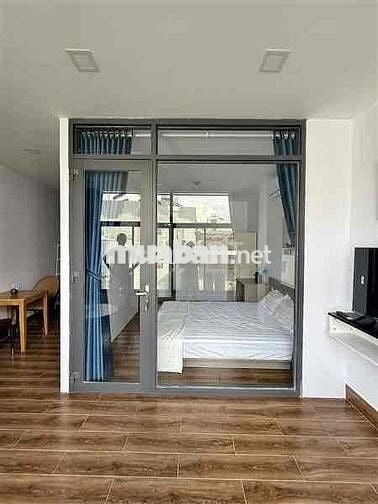 CHDV 5 TẦNG. CHO THUÊ 60TR. GẦN HÀNG XANH. HXH 60M2 SHR NỞ HẬU. 11,XTy