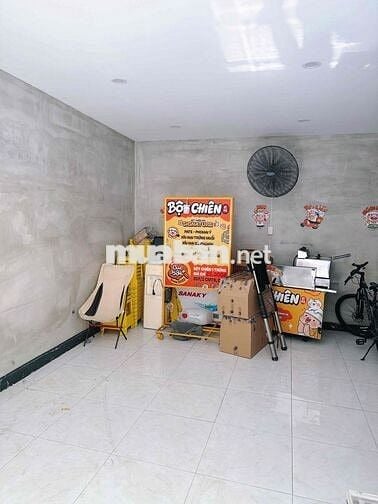 Cho thuê mặt bằng trung tâm đẹp giá rẻ (không kd ăn uống)