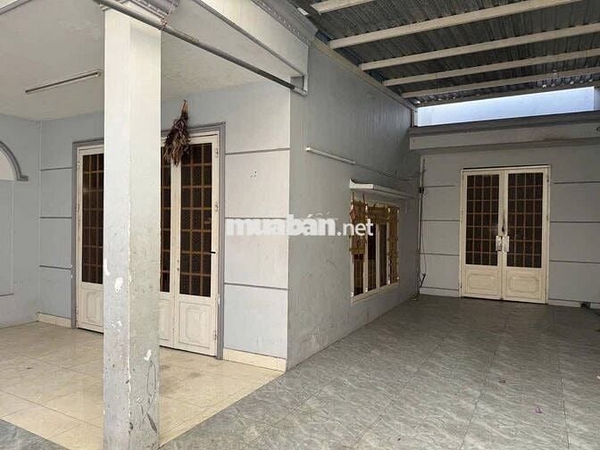 Cả khu vực hbp mot can 1 đường số 4 thủ đức.dt 113/120m2. giá 8,4tỷ