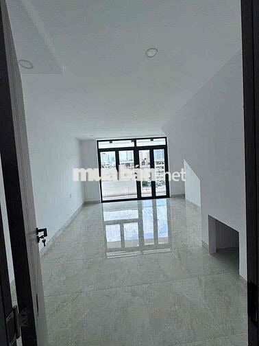 CHO THUÊ NHÀ MẶT TIỀN (CHDV)KDTD,4 LẦU TRƯỜNG SA, QUẬN3