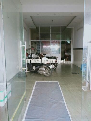 Cho thuê mặt bằng ngay mặt tiên chợ số 378 Nguyễn Duy Dương 4,2x7m