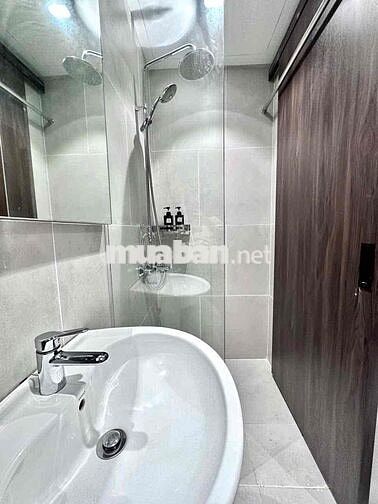CĂN HỘ FULL NỘI THẤT BAN CÔNG THOÁNG NGAY LÊ VĂN DUYỆT GIÁP QUẬN 1