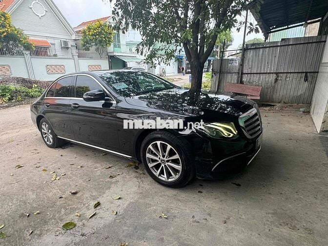 Mercedes Benz E Class 2019 E200 - 96000 km