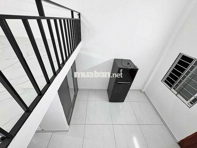 gác cao đứng được gần VLu - gần Cầu Bình Lợi✅ Khu sinh viên ăn