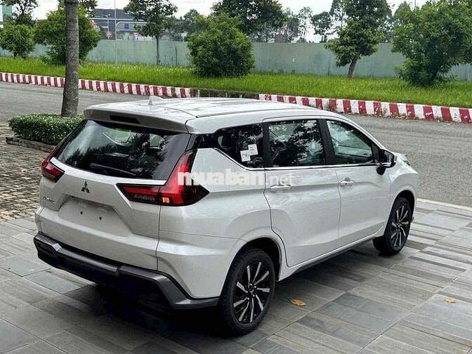 Xpander Premium Chỉ 130 nhận xe tháng 9tr