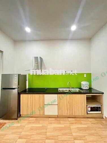 CHO THUÊ CĂN HỘ FULL NỘI THẤT CÓ BAN CÔNG NGAY BỜ SÔNG