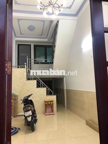 nhà 60m2, 3 phòng ngủ đường quang trung gần mat tiền