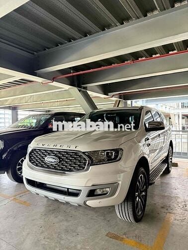 Everest Titanium model 2022 2.0L AT 4x2 - xe đẹp