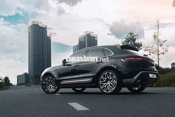 LONG ANH AUTO về Porsche Macan 2021 còn bảo hành