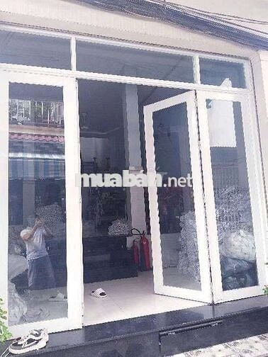 Khu kinh doanh sầm uất , kinh doanh buôn bán thỏi mái
