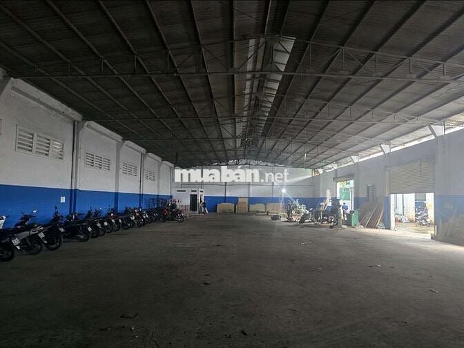 KHO,XƯỞNG GIÁ RẺ 670M² CHỈ CÓ 43TR/T, Đ LÊ TRỌNG TẤN